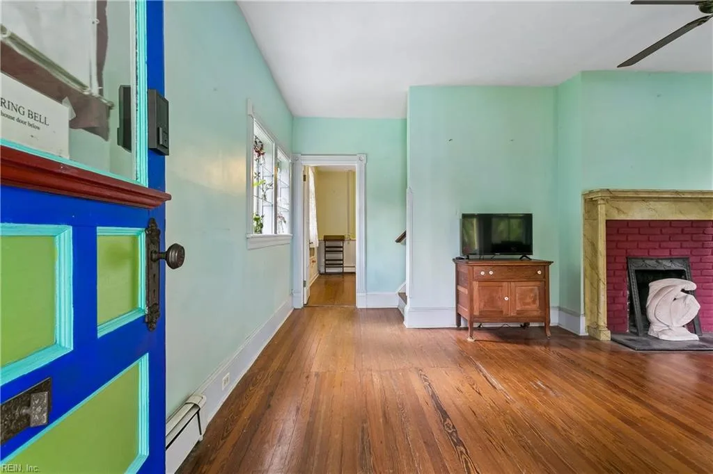 37 Claremont AVE, HAMPTON VA 23661 thumb 8