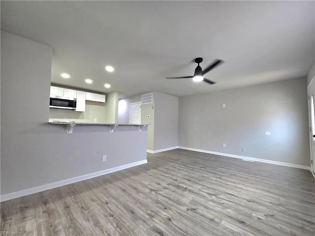 651 26th ST, NEWPORT NEWS VA 23607 thumb 9