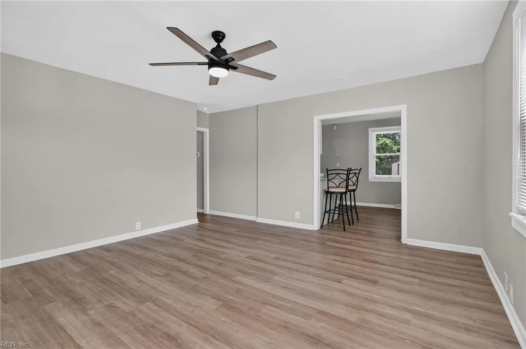 435 Rogers AVE, HAMPTON VA 23664 thumb 9