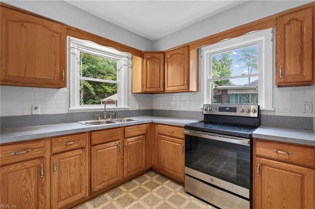 8560 Culfor CRES, NORFOLK VA 23503 - Photo 4