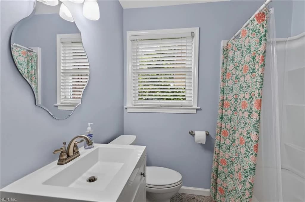 8560 Culfor CRES, NORFOLK VA 23503 - Photo 5