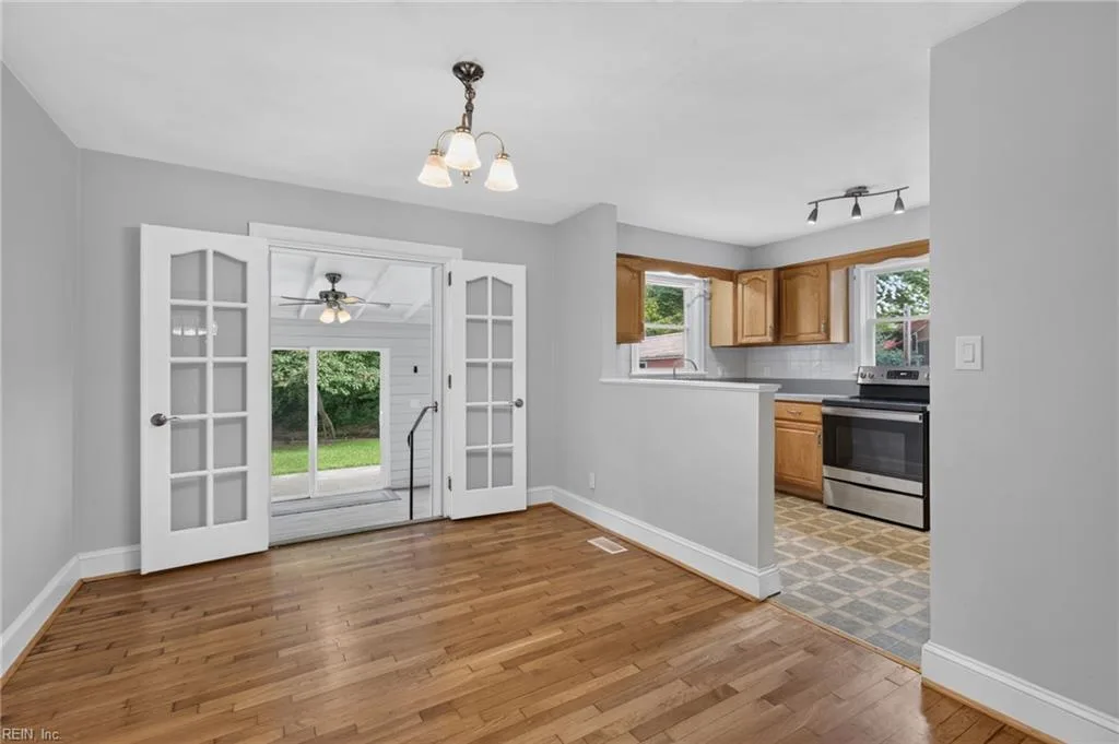 8560 Culfor CRES, NORFOLK VA 23503 thumb 10