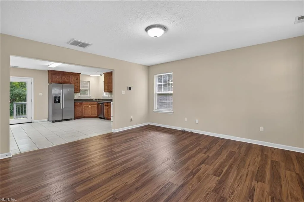 632 Teach ST, HAMPTON VA 23661 - Photo 5
