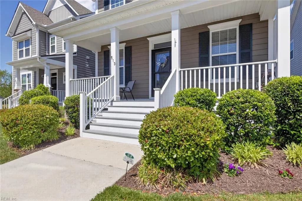513 Simpson LN, CHESAPEAKE VA 23323 - Photo 4
