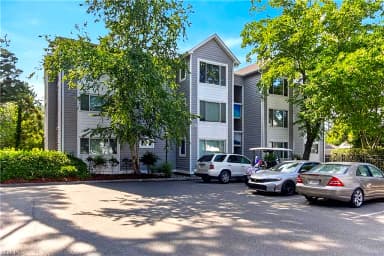 1120 Ocean Trace LN #301, VIRGINIA BEACH VA 23451 thumb 1