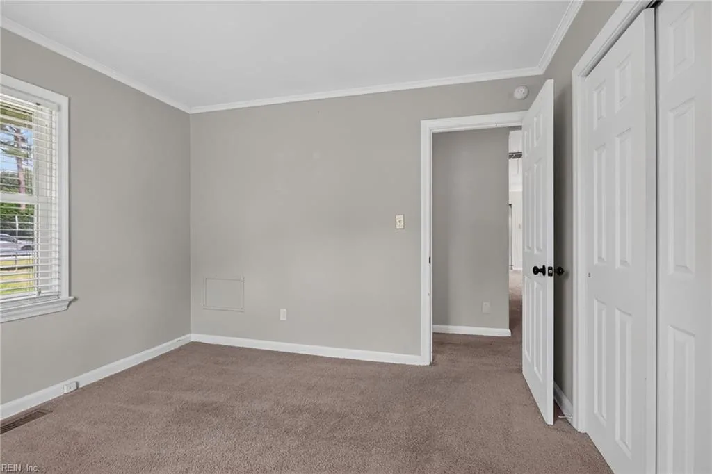 129 Cynthia DR, HAMPTON VA 23666 thumb 6