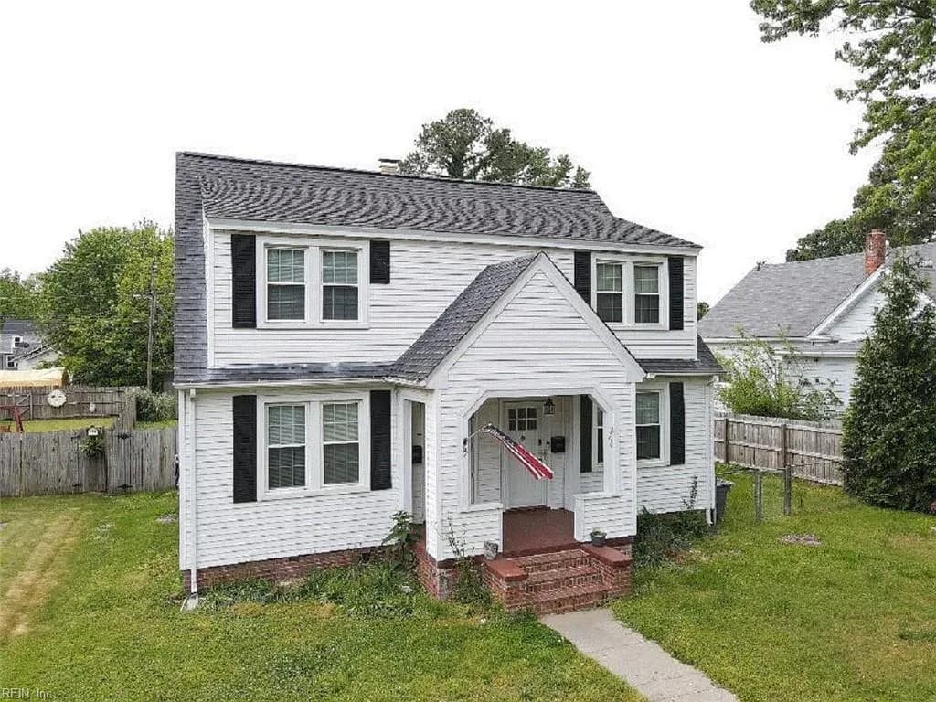 69 Greenbriar AVE, HAMPTON VA 23661 - Photo 3