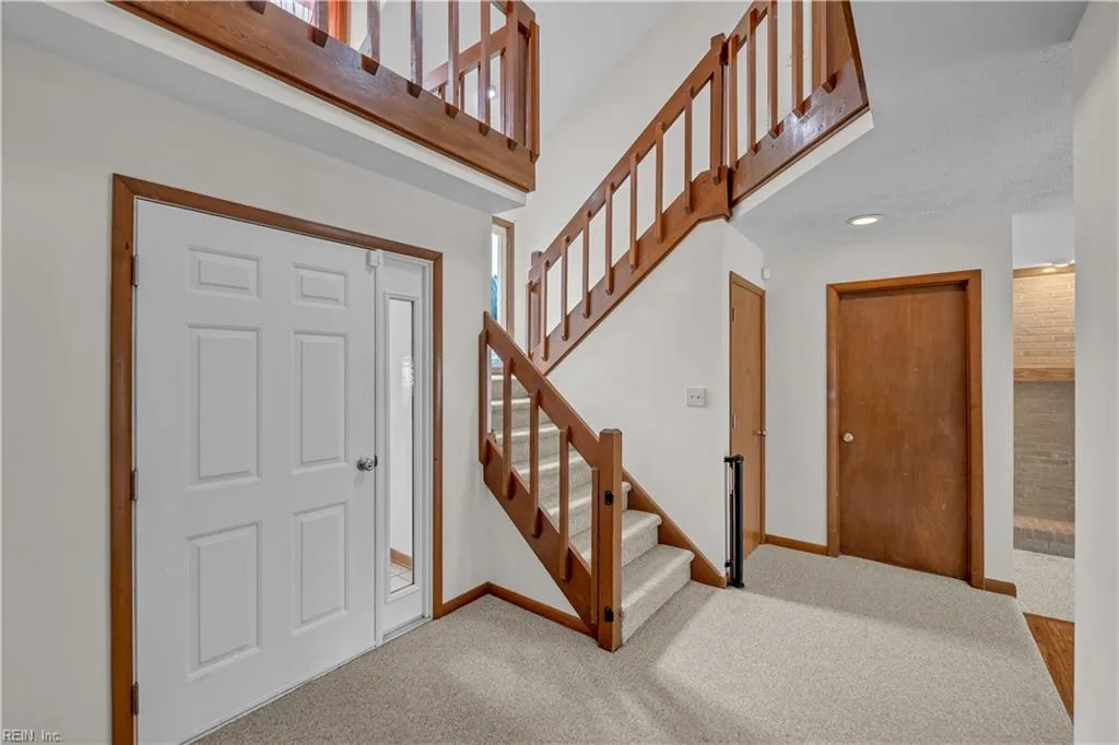 206 Woodburn DR, HAMPTON VA 23664 thumb 6