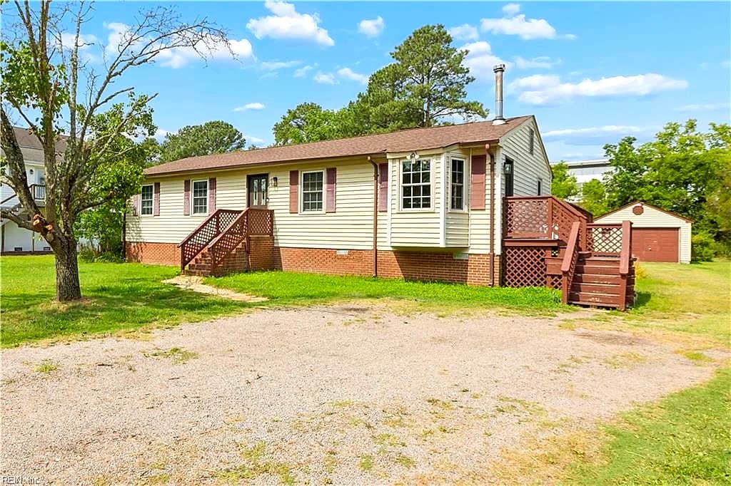 19 Freeman DR #A, POQUOSON VA 23662 - Main photo