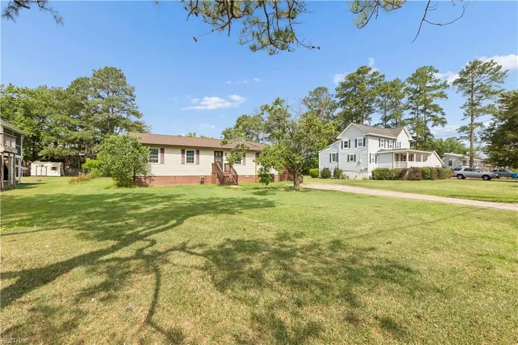 19 Freeman DR #A, POQUOSON VA 23662 - Photo 4