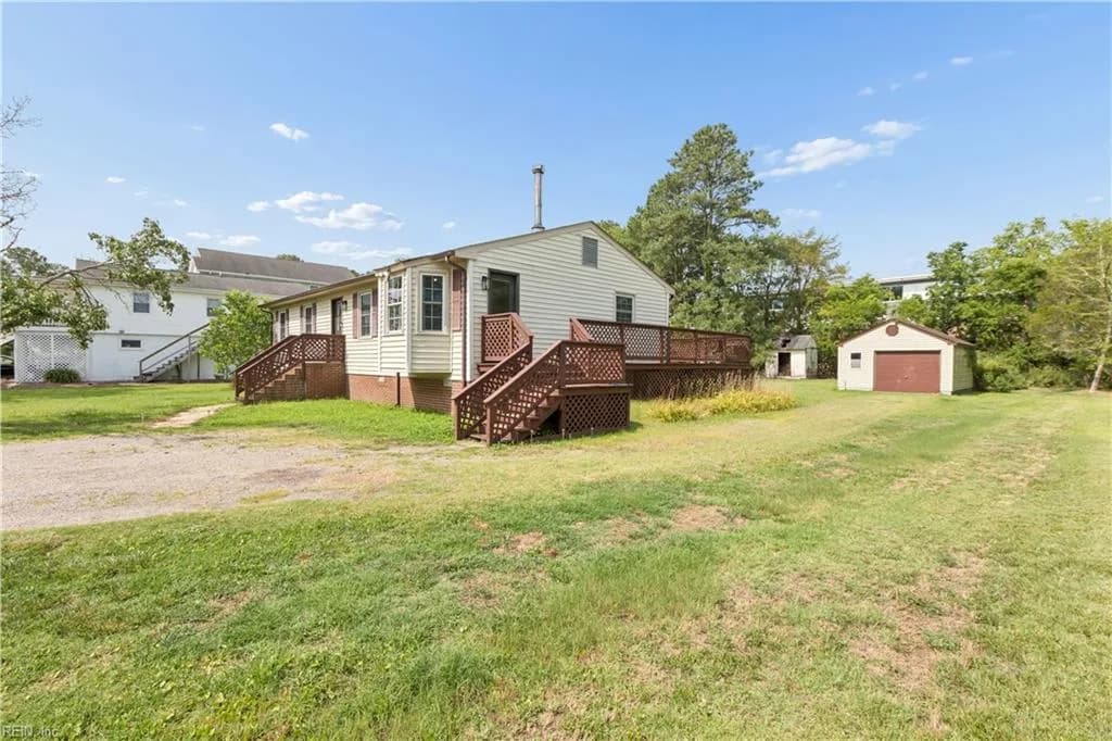 19 Freeman DR #A, POQUOSON VA 23662 - Photo 5