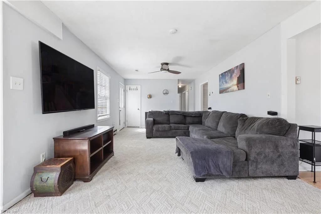 19 Freeman DR #A, POQUOSON VA 23662 thumb 8