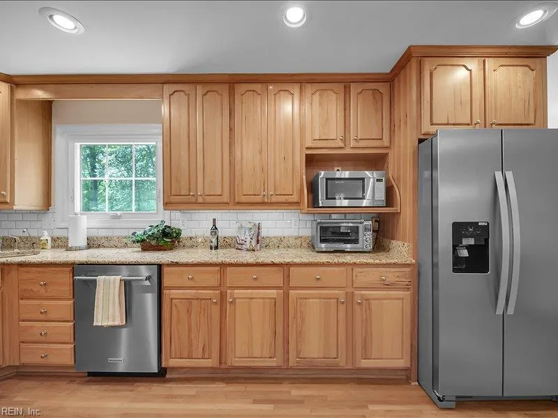 2025 Hallmark WAY, CHESAPEAKE VA 23323 thumb 8