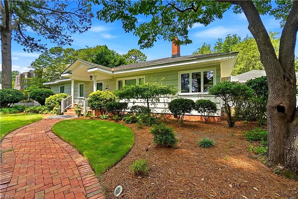7070 Suburban ARCH, NORFOLK VA 23505 - Photo 4