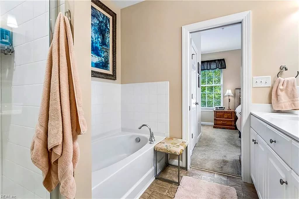 105 Ellery ST, YORKTOWN VA 23692 thumb 11
