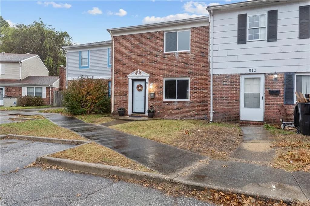 811 S Grosvenor CT, VIRGINIA BEACH VA 23462 - Photo 4