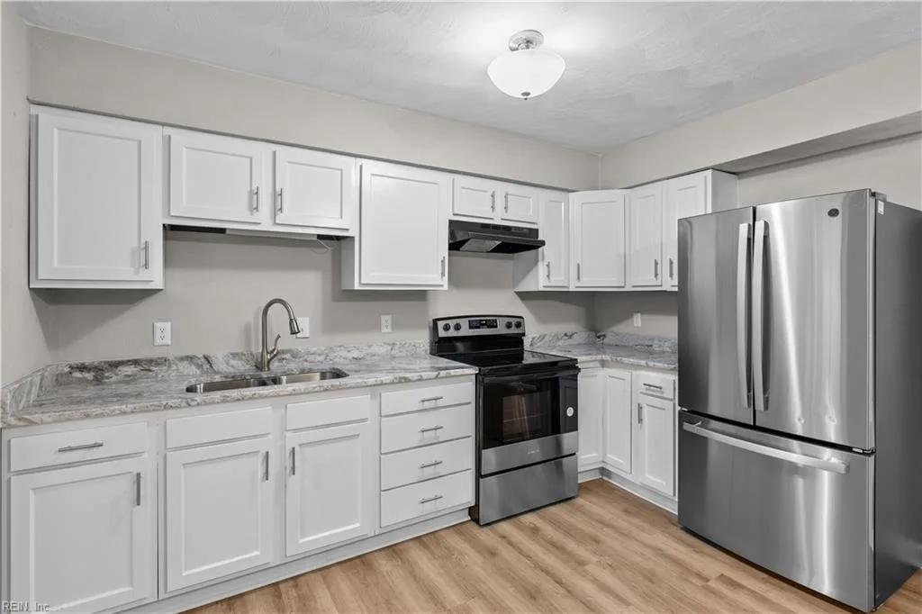 811 S Grosvenor CT, VIRGINIA BEACH VA 23462 thumb 8