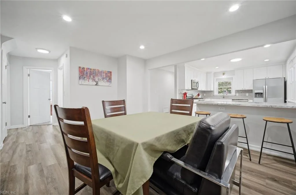 530 Grantham RD, NORFOLK VA 23505 - Photo 5
