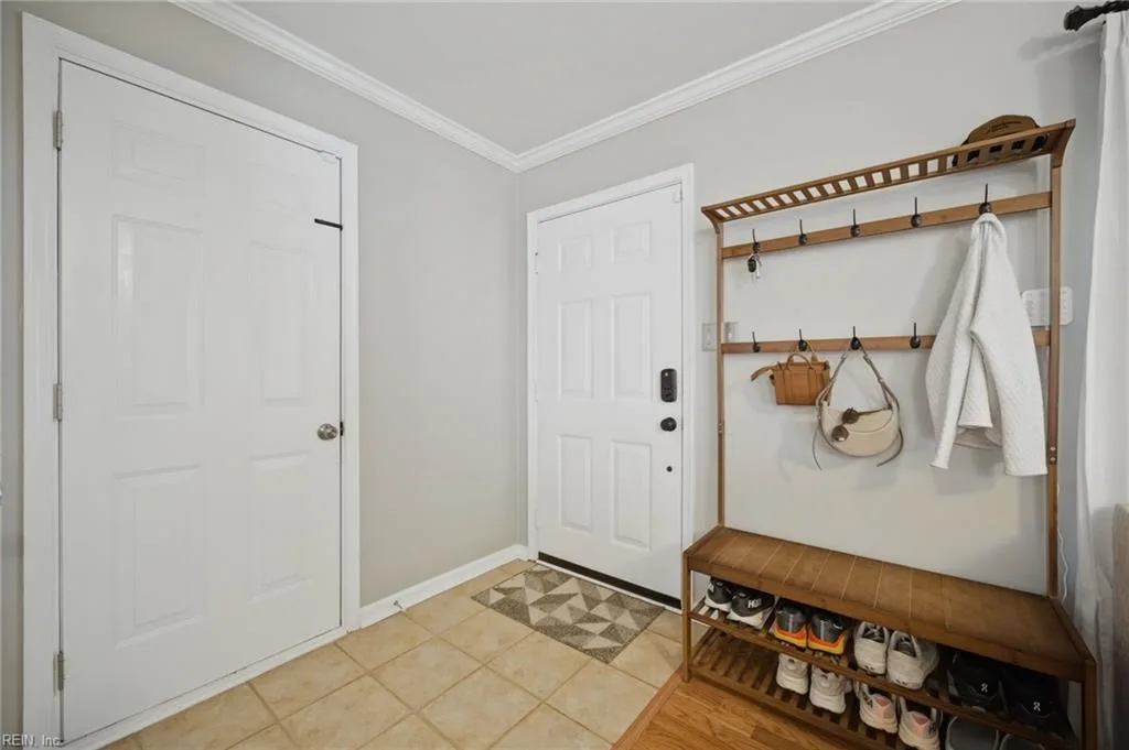 1829 Mullholand DR, VIRGINIA BEACH VA 23454 thumb 7