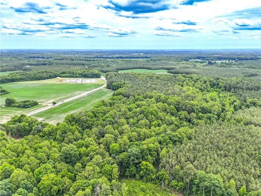 47 AC Colonial TRL W, SPRING GROVE VA 23881 thumb 11