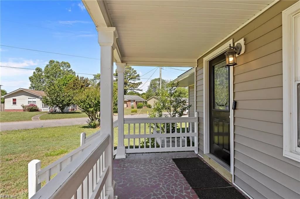 804 Hancock AVE, PORTSMOUTH VA 23701 - Photo 5