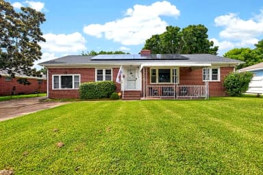 2708 Heutte DR, NORFOLK VA 23518 thumb 2