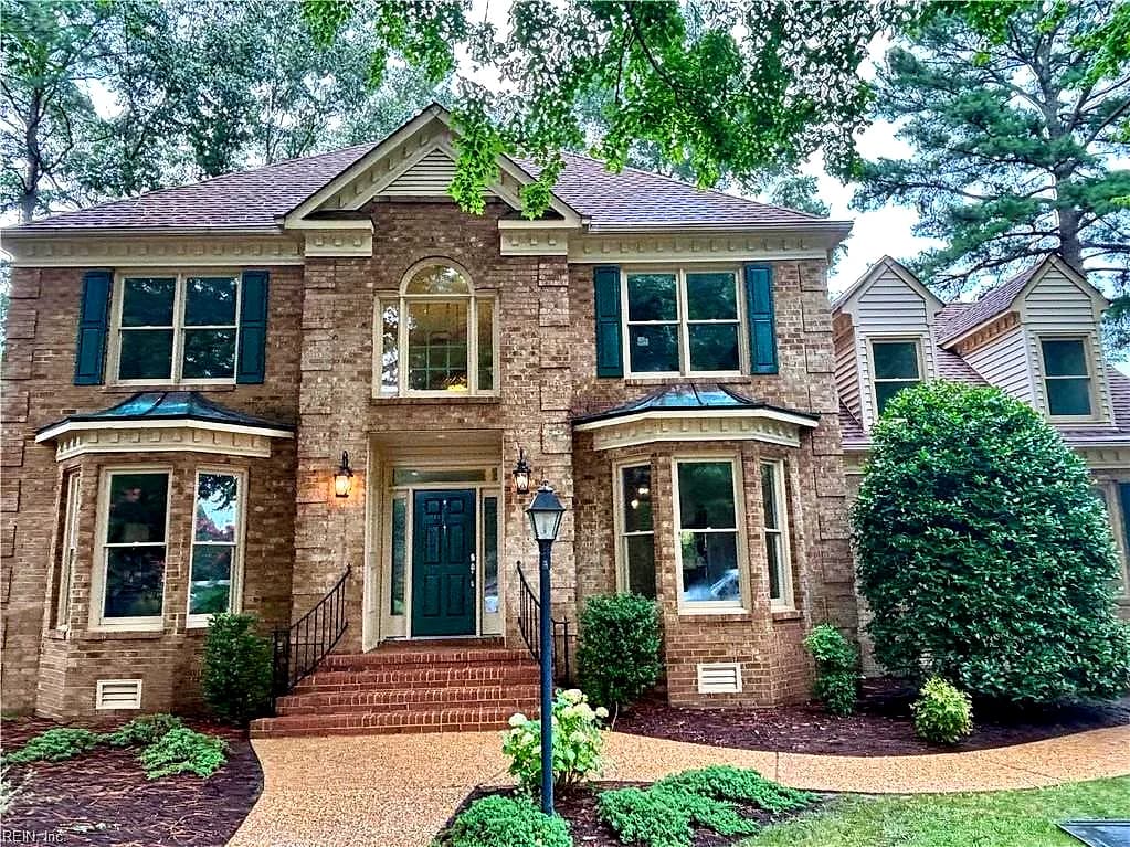 101 Clayton DR, YORKTOWN VA 23693 - Main photo