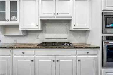 101 Clayton DR, YORKTOWN VA 23693 thumb 11