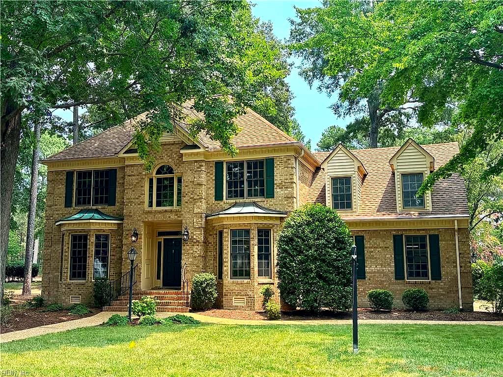 101 Clayton DR, YORKTOWN VA 23693 - Photo 4