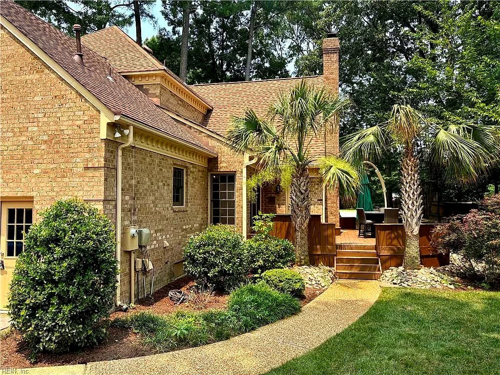 101 Clayton DR, YORKTOWN VA 23693 - Photo 5