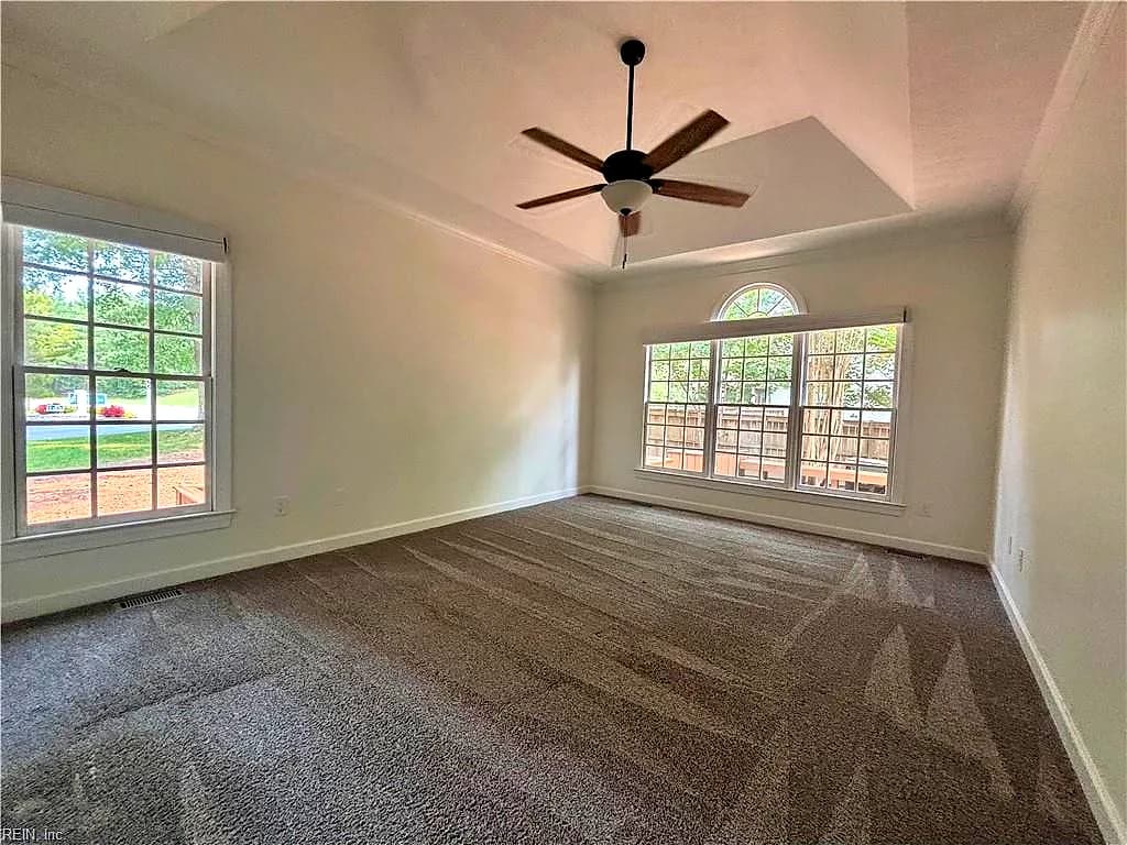 101 Clayton DR, YORKTOWN VA 23693 thumb 8