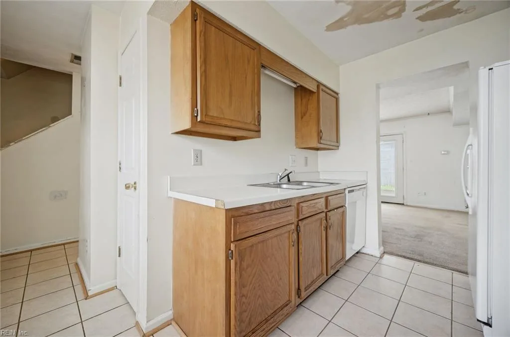 1843 Ferrell DR, WILLIAMSBURG VA 23185 thumb 9