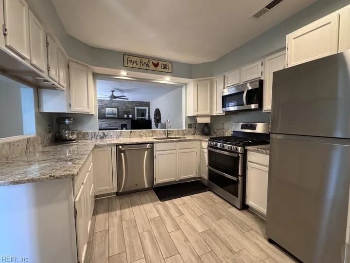 4488 Lauderdale AVE #A, VIRGINIA BEACH VA 23455 thumb 8
