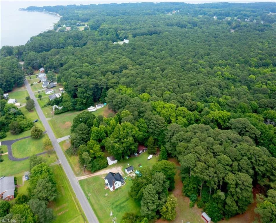 143 Callis Wharf RD, GRIMSTEAD VA 23064 thumb 12