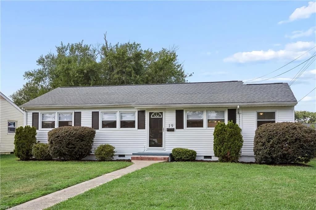 19 Frances ST, NEWPORT NEWS VA 23601 - Photo 5