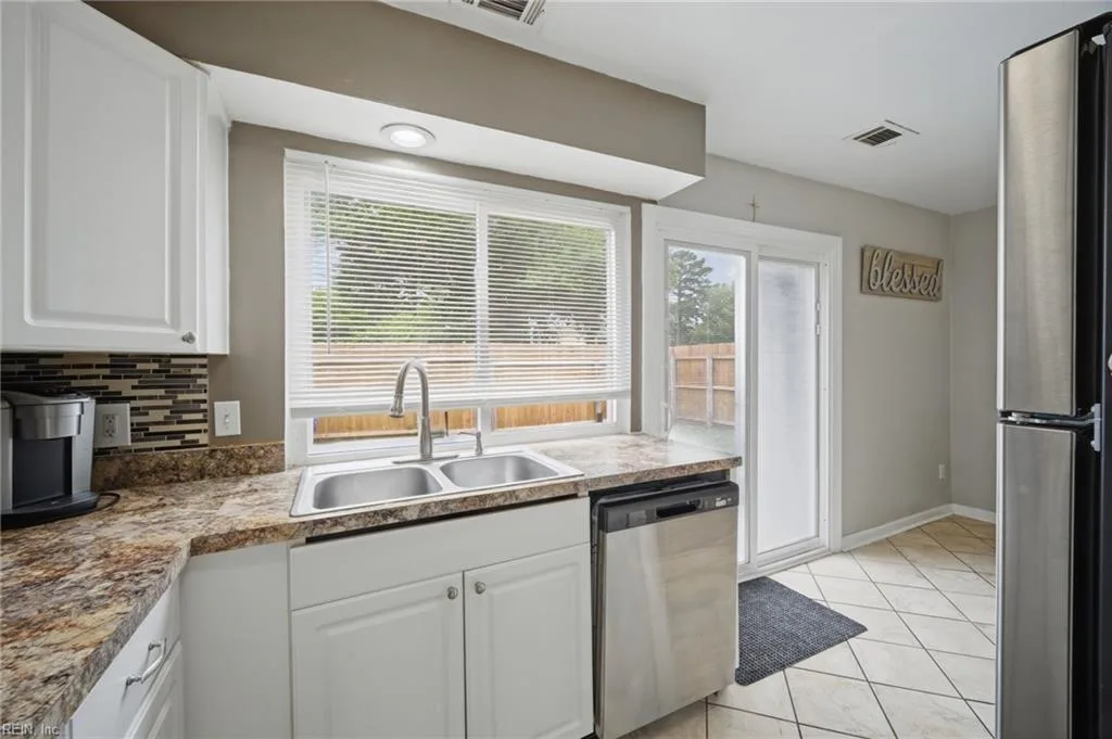 3424 Crimson Holly CT, VIRGINIA BEACH VA 23453 thumb 11