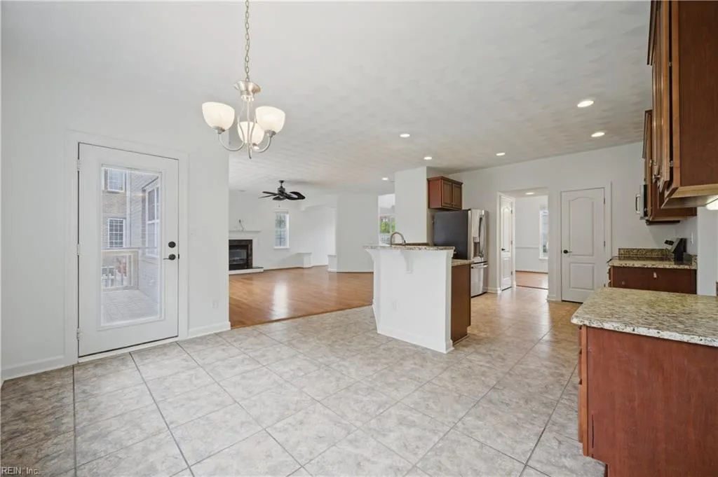 145 Sinclair LN, CHESAPEAKE VA 23322 thumb 12