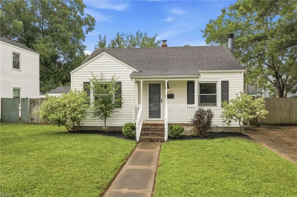 4207 Neptune AVE, CHESAPEAKE VA 23325 - Photo 3