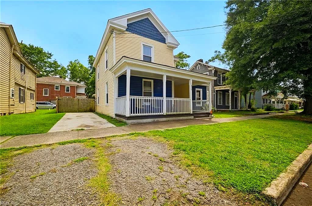 211 Central AVE, SUFFOLK VA 23434 - Photo 4