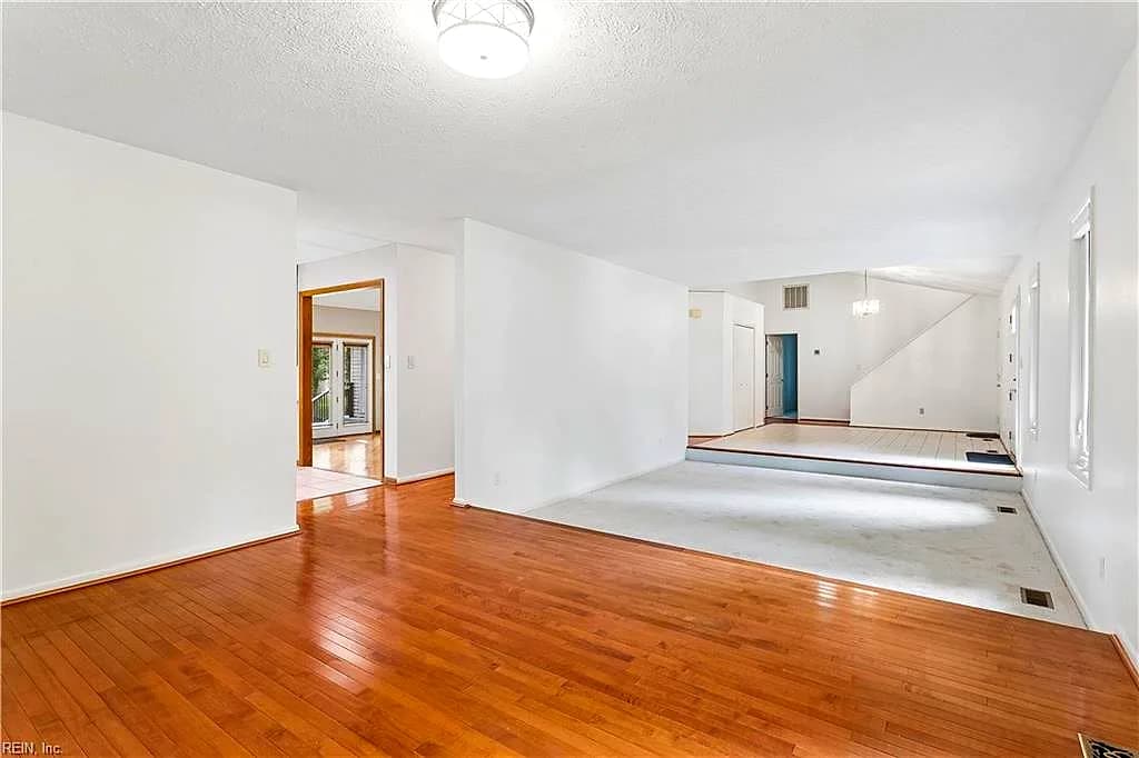 107 Sun Rise WAY, YORKTOWN VA 23693 thumb 6