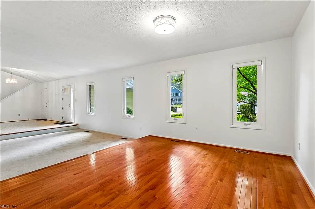 107 Sun Rise WAY, YORKTOWN VA 23693 thumb 10