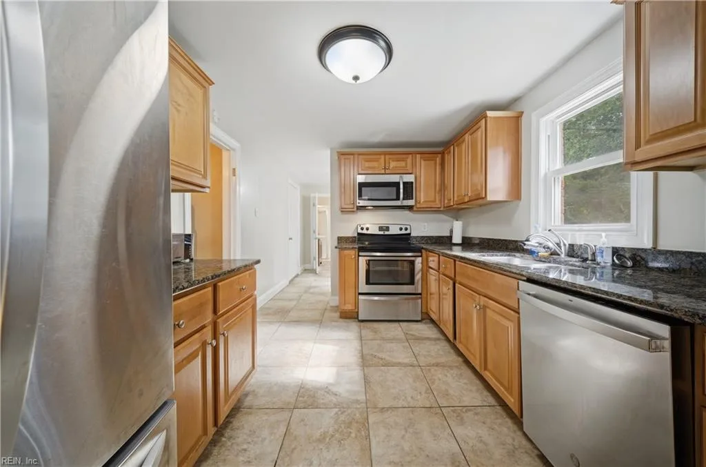 524 Hollywood AVE, SUFFOLK VA 23434 thumb 9