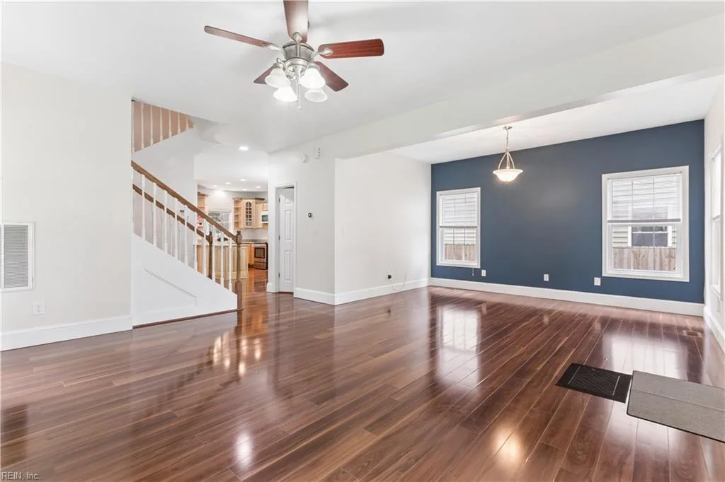555 1st AVE, SUFFOLK VA 23434 thumb 12