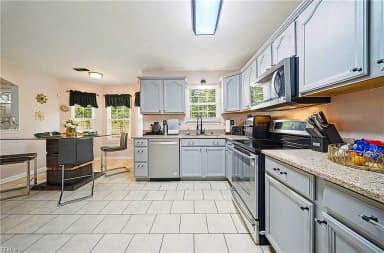 9 Centre Port CIR, PORTSMOUTH VA 23703 thumb 8