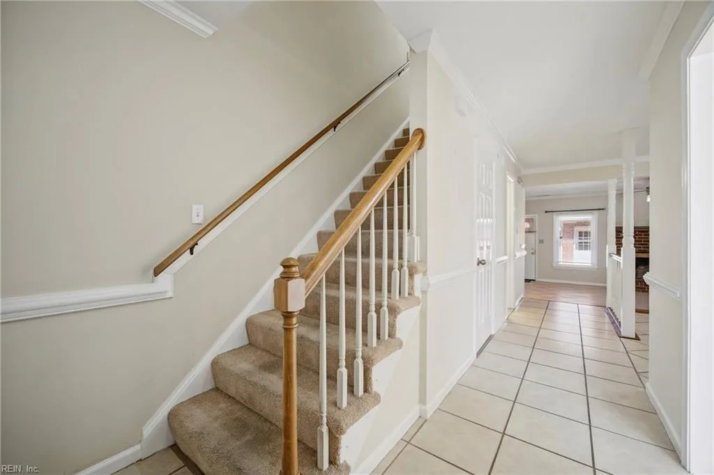 1010 Tottenham LN, VIRGINIA BEACH VA 23454 thumb 8