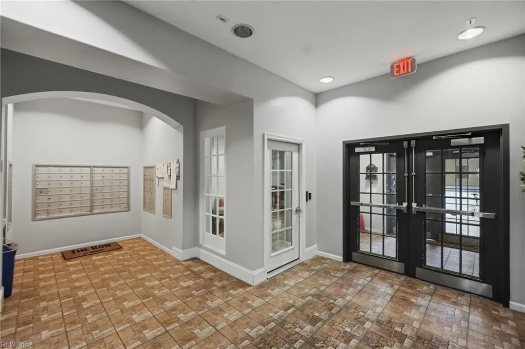 1400 Granby ST #204, NORFOLK VA 23510 thumb 8
