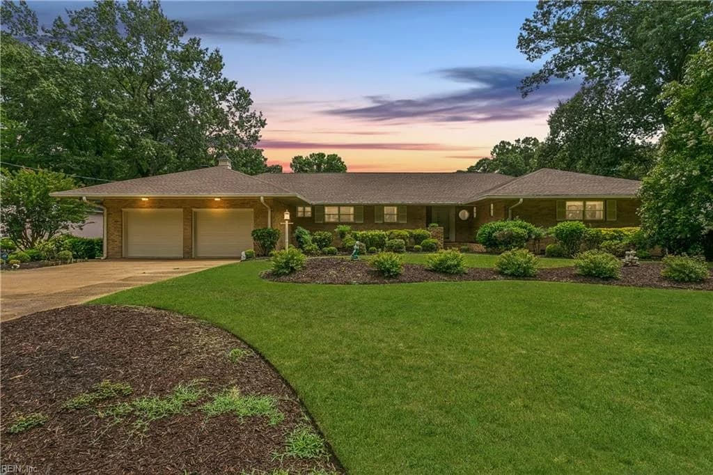 25 Garland DR, NEWPORT NEWS VA 23606 - Photo 3