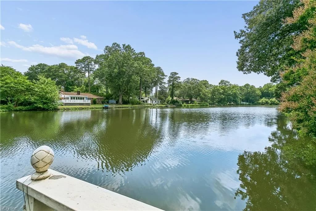 25 Garland DR, NEWPORT NEWS VA 23606 - Photo 4