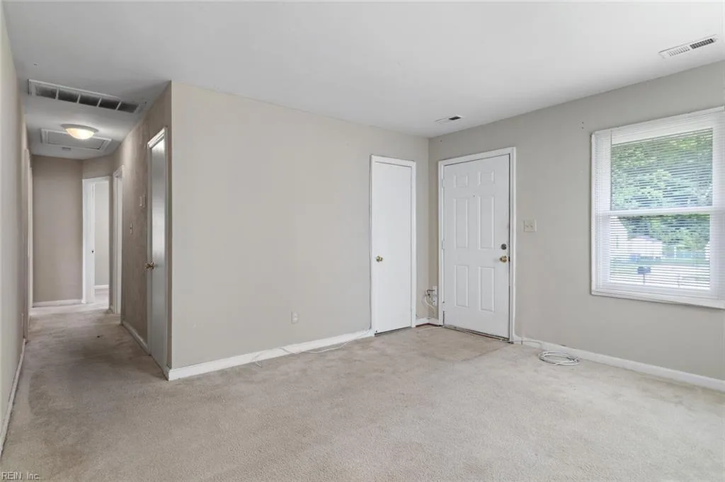 503 Woodfin RD, NEWPORT NEWS VA 23601 thumb 7