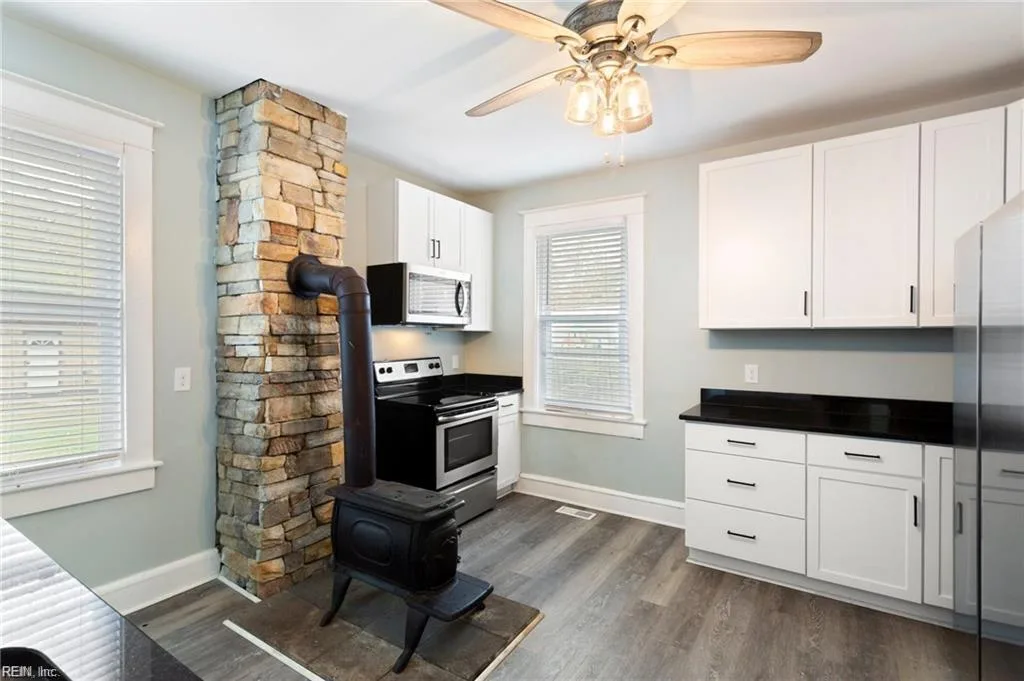 1777 Old Buckroe RD, HAMPTON VA 23664 thumb 10